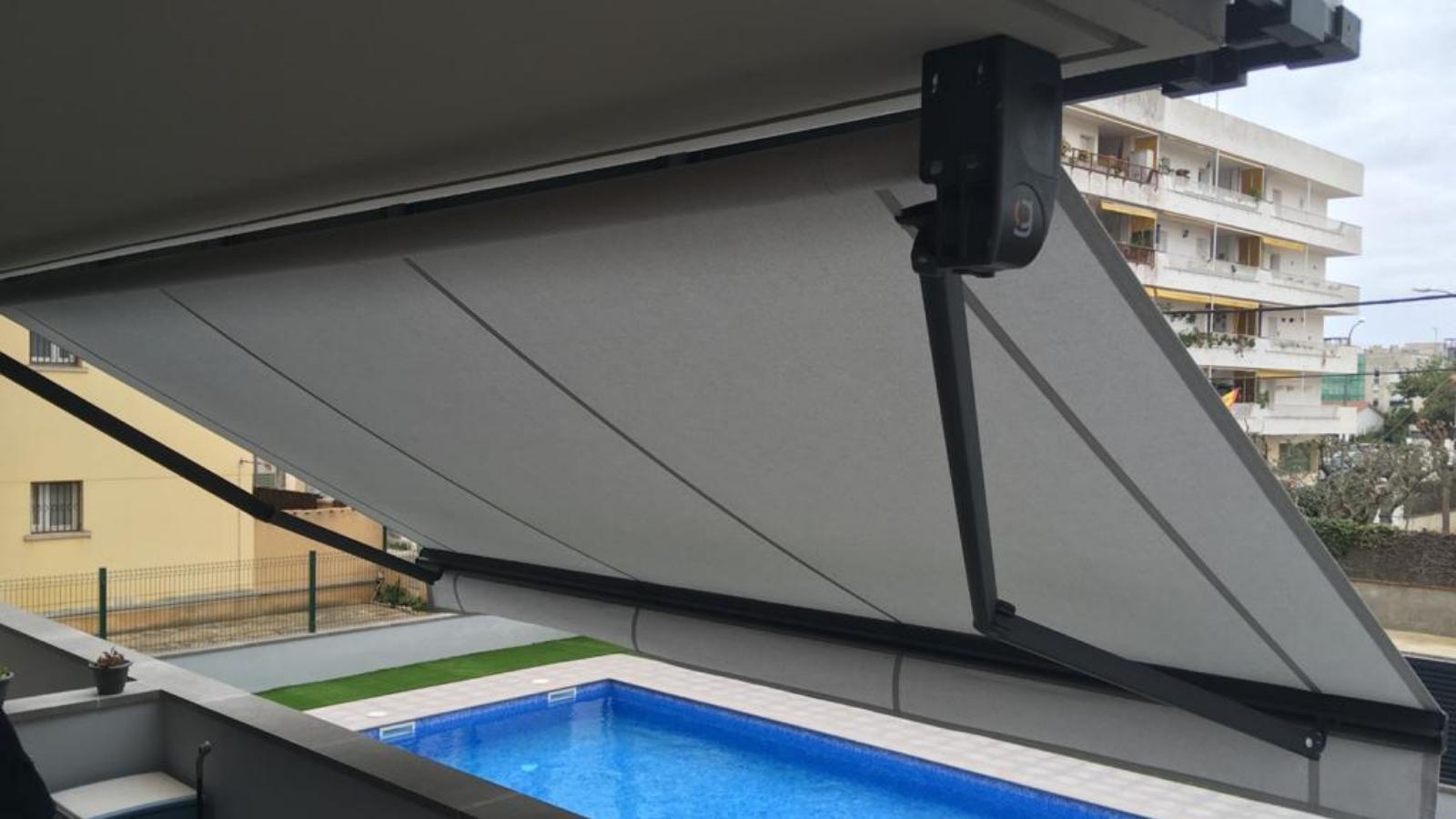 Toldo brazo invisible 4